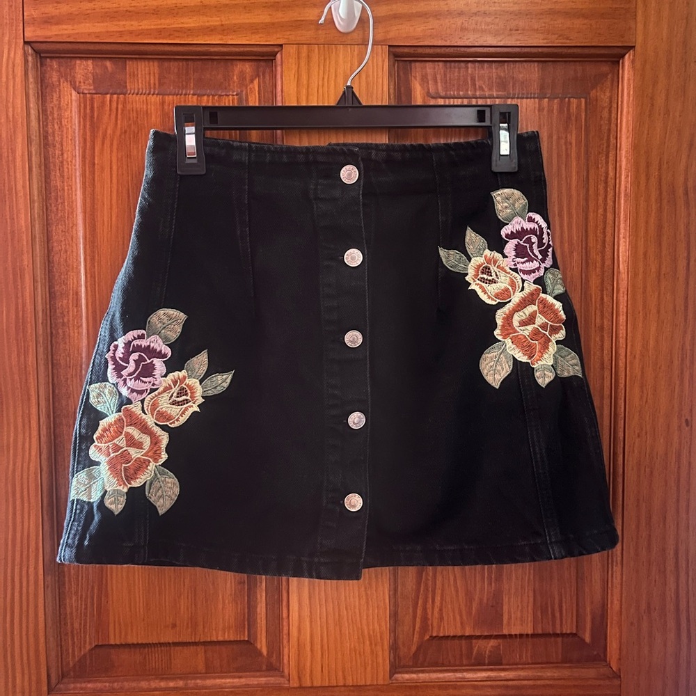 Topshop Black A-Line Skirt with Floral Embroidery